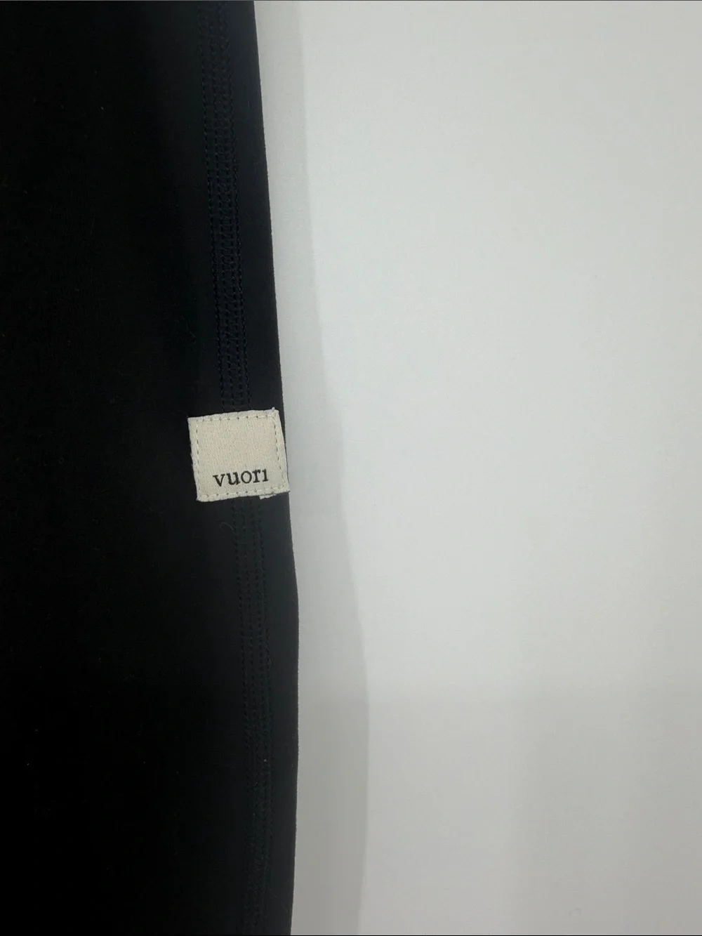 Vuori Daily Legging Black Drawstring Pocket Jogger Leggings Medium